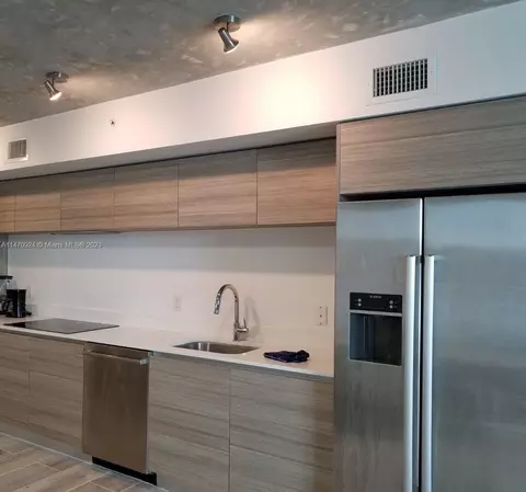 6620 Indian Creek Dr #209, Miami Beach, FL 33141