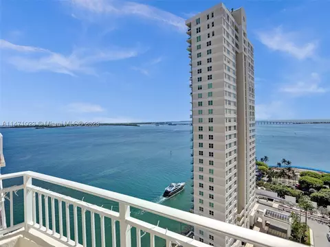 770 Claughton Island Dr #2110, Miami, FL 33131