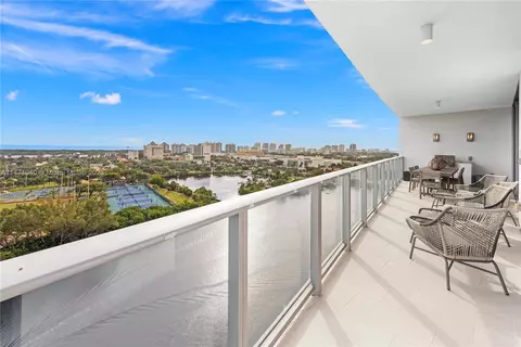 1180 N Federal Hwy #1501, Fort Lauderdale, FL 33304