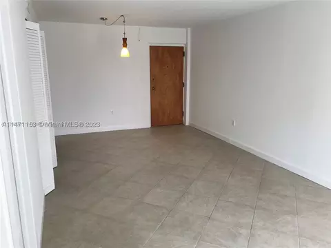 2920 SW 28th Ter #202, Miami, FL 33133