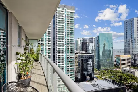 1100 S Miami Ave #2704, Miami, FL 33130