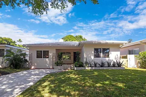 241 NE 89th St, El Portal, FL 33138