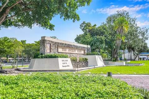 11113 Biscayne Blvd #1754, Miami, FL 33181