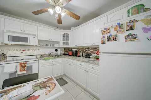 14140 SW 84 St #101-H, Kendall, FL 33183