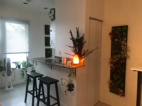 842 Meridian Ave #1G, Miami Beach, FL 33139