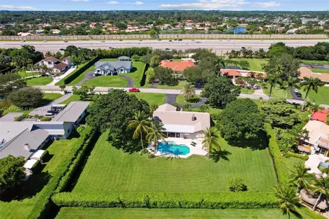 5200 W Saxon Cir, Southwest Ranches, FL 33331