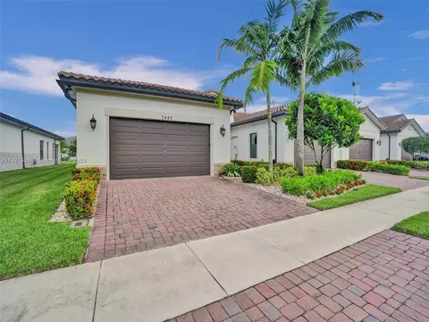 7497 S Blue Spring Dr, Parkland, FL 33067