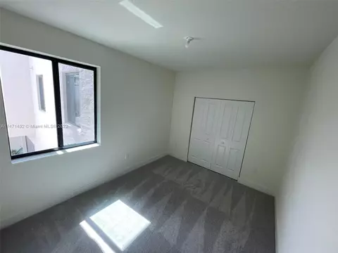 8360 NW 43rd St #8360, Doral, FL 33166