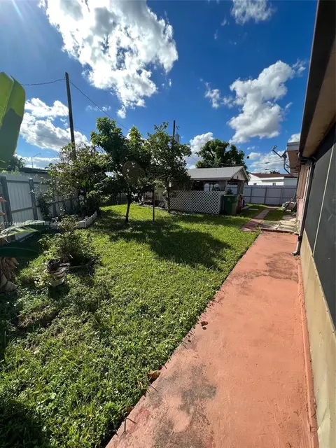 870 E 34th St, Hialeah, FL 33013 photo 34