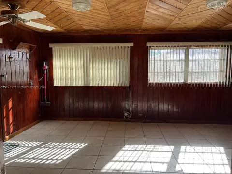 870 E 34th St, Hialeah, FL 33013 photo 22