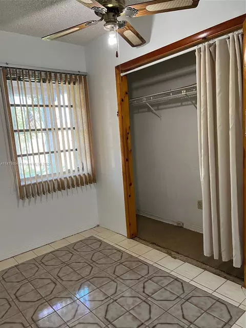870 E 34th St, Hialeah, FL 33013 photo 10
