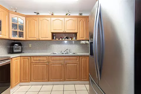 4100 W 10th Ct, Hialeah, FL 33012 photo 19