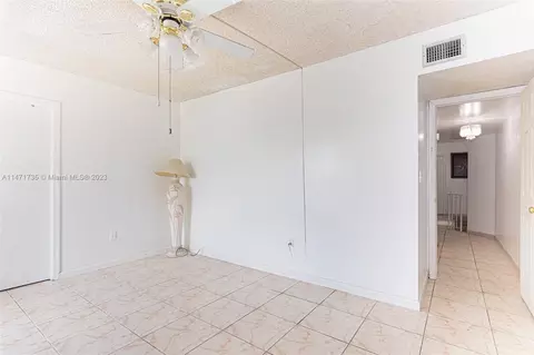 4100 W 10th Ct, Hialeah, FL 33012 photo 35
