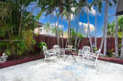 4100 W 10th Ct, Hialeah, FL 33012 photo 23