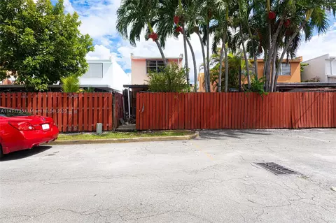 4100 W 10th Ct, Hialeah, FL 33012 photo 8