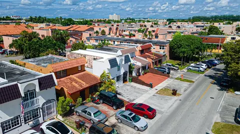 4100 W 10th Ct, Hialeah, FL 33012 photo 11
