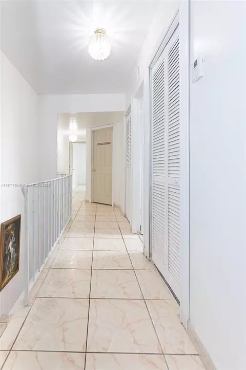 4100 W 10th Ct, Hialeah, FL 33012 photo 30
