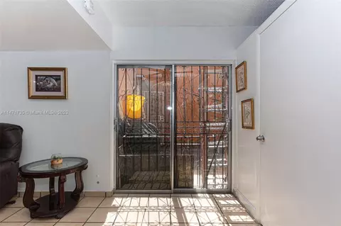 4100 W 10th Ct, Hialeah, FL 33012 photo 37