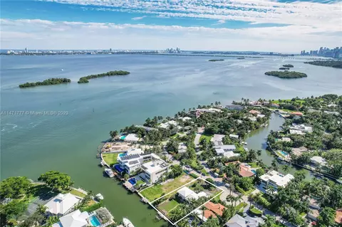 1075 Belle Meade Island Dr, Miami, FL 33138