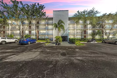 1301 SW 135th Ter #201J, Pembroke Pines, FL 33027