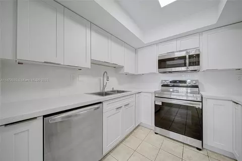 9015 SW 125th Ave #N101, Miami, FL 33186