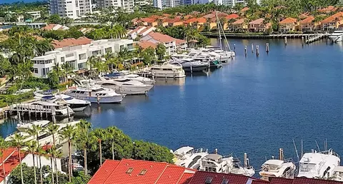3610 Yacht Club Dr #1403, Aventura, FL 33180