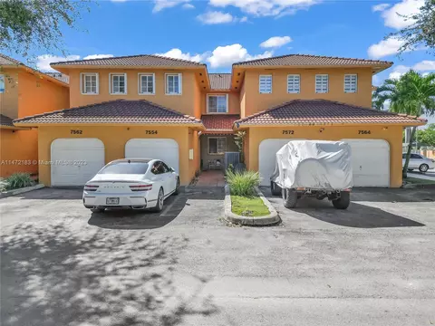 7572 NW 177th St #7572, Hialeah, FL 33015