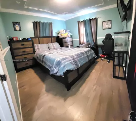 4955 E 8th Ave, Hialeah, FL 33013 photo 7