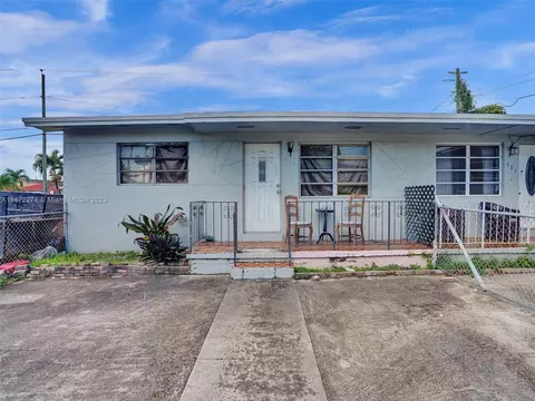 985-987 SE 1st St, Hialeah, FL 33010