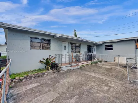 985-987 SE 1st St, Hialeah, FL 33010 photo 2