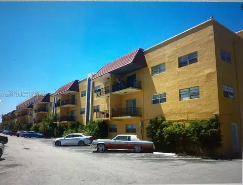 5100 SW 41st St #227, Pembroke Park, FL 33023