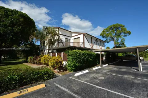 2348 Lena Ln, West Palm Beach, FL 33415