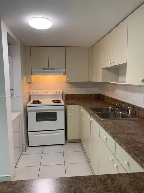 10090 NW 80th Ct #1148, Hialeah Gardens, FL 33016