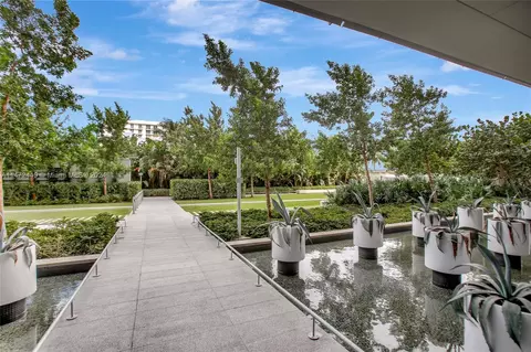 8701 Collins Ave #403, Miami Beach, FL 33154 photo 29