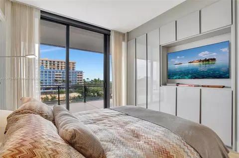 8701 Collins Ave #403, Miami Beach, FL 33154 photo 17