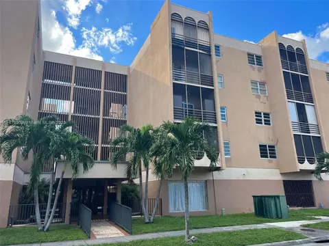 4670 W 13th Ln #412, Hialeah, FL 33012