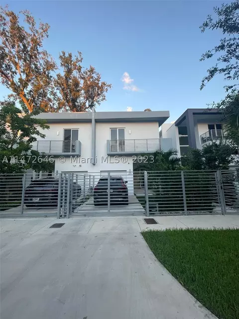 2863 SW 33rd Ct #2863, Miami, FL 33133