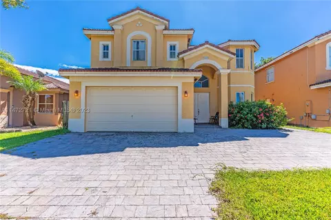 11014 SW 242nd St, Homestead, FL 33032