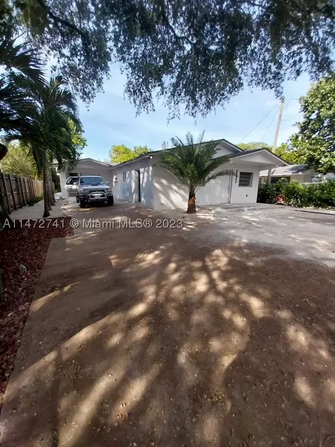 167 NW 42nd St, Miami, FL 33127