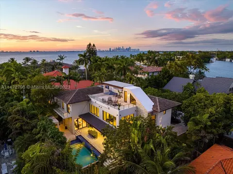 730 N Mashta Dr, Key Biscayne, FL 33149