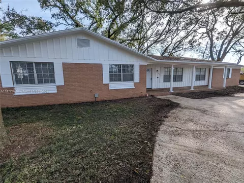 8745 10th Ave, Jacksonville, FL 32208
