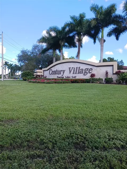 800 SW 131st Ave #114F, Pembroke Pines, FL 33027