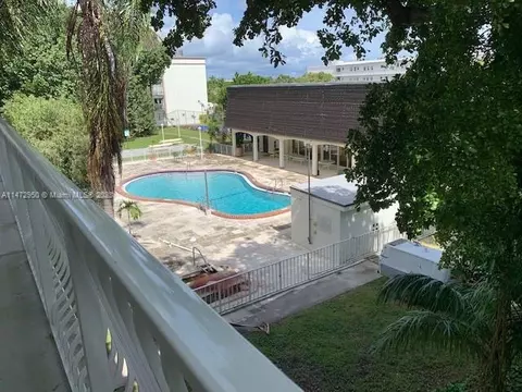 500 NE 2nd St #317, Dania Beach, FL 33004