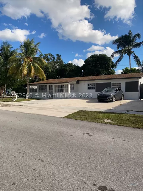 3820 NW 171st St, Miami Gardens, FL 33055