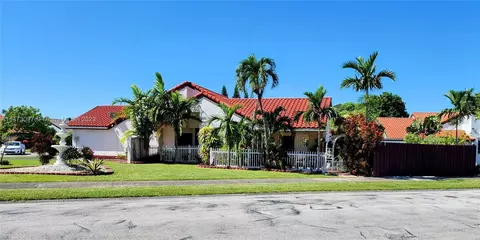 6610 SW 127th Path, Miami, FL 33183