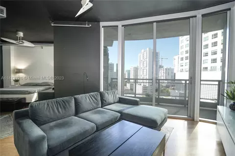690 SW 1st Ct #1234, Miami, FL 33130