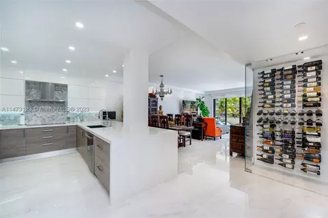 251 Crandon Blvd #428, Key Biscayne, FL 33149