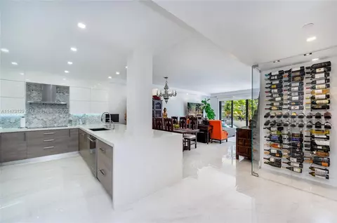 251 Crandon Blvd #428, Key Biscayne, FL 33149