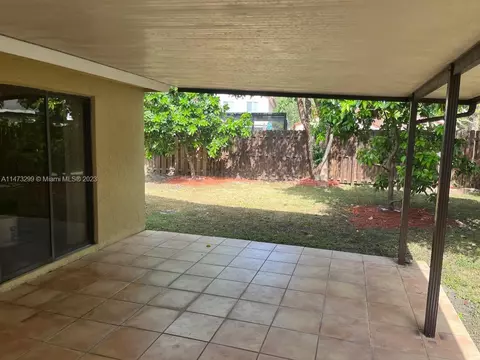 Undisclosed, Hialeah, FL 33015 photo 11