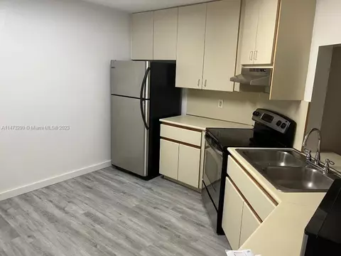 Undisclosed, Hialeah, FL 33015 photo 5